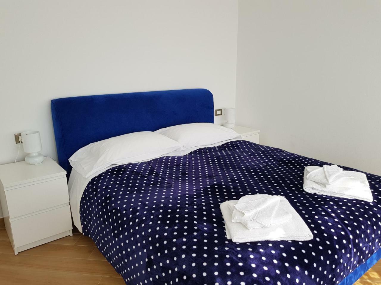 Stunning Seaview Apartment Monterosso al Mare Bagian luar foto