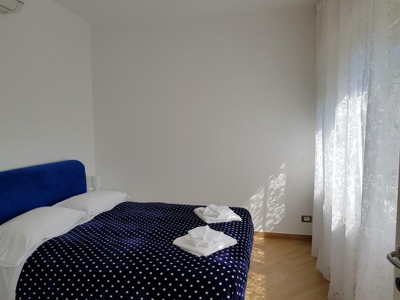 Stunning Seaview Apartment Monterosso al Mare Bagian luar foto